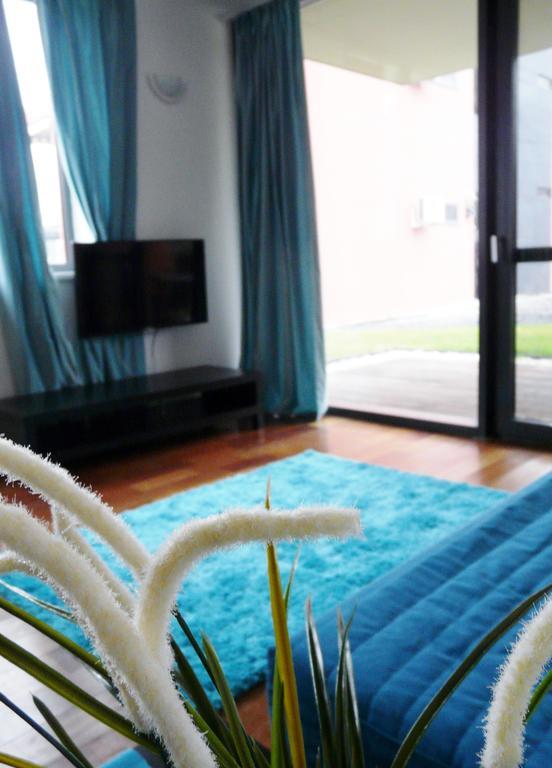 Gemini Superior Apartman & Yacht Balatonlelle Phòng bức ảnh
